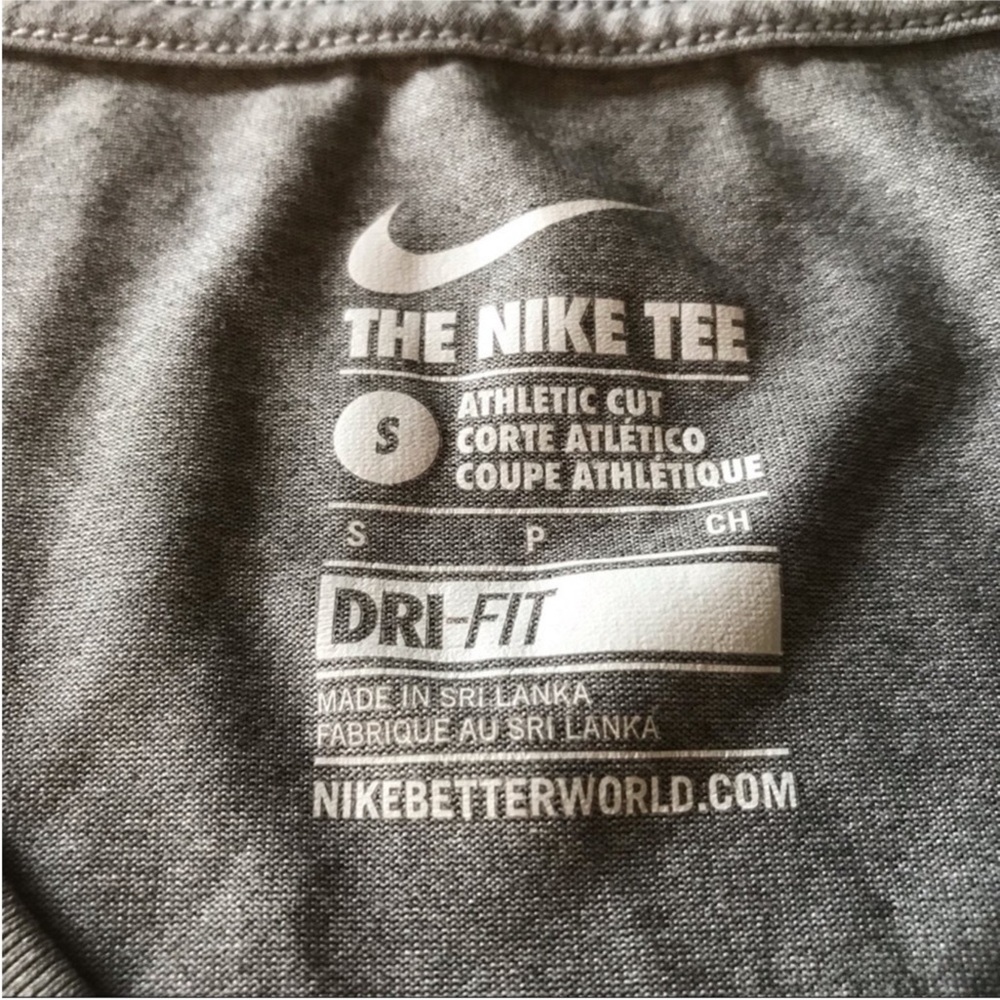 Nike Dri-Fit Tee - Picture 3 of 8